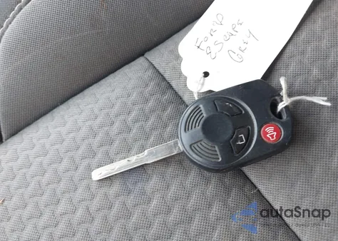 2017 Ford Escape Se z USA, uszkodzony, nr VIN 1FMCU9GD9HUA11335